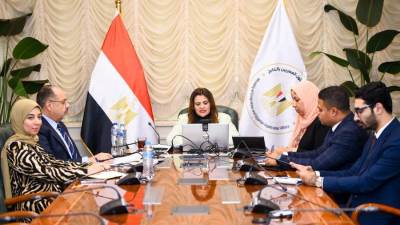 وزيرة الهجرة تعقد اجتماعا مع مجموعة من مستثمرينا بالخارج لاستعراض الفرص الاستثمارية في مصر