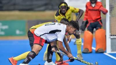 وزير الرياضة يهنئ منتخب الهوكي الأرضي بالتأهل للنهائي الإفريقي