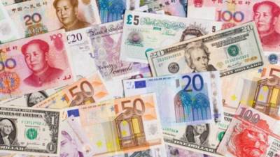 أسعار العملات اليوم السبت 4 نوفمبر 2023