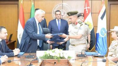 وزير التنمية المحلية ومحافظ الدقهلية يفتتحان مركز سيطرة الشبكة الوطنية بديوان عام المحافظة