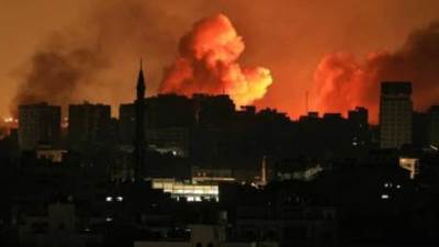 القاهرة الإخبارية: جيش الاحتلال يشن قصفا عنيفا على قطاع غزة