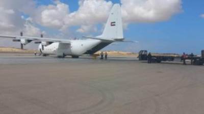 وصول طائرة مساعدات تابعة لمنظمة اليونيسف لمطار العريش لنقلها إلى غزة