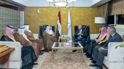 وزير النقل يبحث توطين الصناعة مع أفيك انترناشيونال الصينية