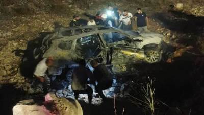 استشهاد 3 أطفال وسيدة في قصف إسرائيلي يستهدف سيارة مدنية في الجنوب اللبناني