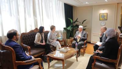 وزير التعليم العالي يستقبل رئيس جامعة أدنبرة نابيير الإسكتلندية لبحث سُبل التعاون المُشترك