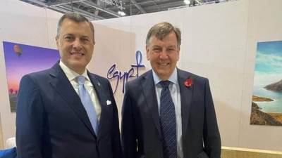 "عيسى" يستهل لقاءاته الرسمية بلندن بلقاء وزير الإعلام والسياحة والصناعات الإبداعية البريطاني