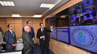 رئيس هيئة الرعاية الصحية يلتقي محافظ بورسعيد بمقر الهيئة بالعاصمة الإدارية