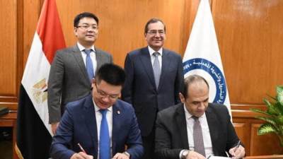 3 اتفاقيات تعاون بين قطاع البترول وهواوي العالمية لدعم التحول الرقمي وحلول الطاقة الشمسية