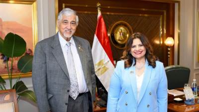 وزيرة الهجرة تستقبل خبيرًا مصريًا بالولايات المتحدة متخصص في مجال البترول وإدارة المخلفات الصناعية