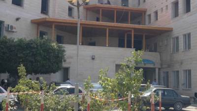 تحذير من تفشي الأمراض المعدية عقب انتشارها في مستشفى شهداء الأقصى بغزة