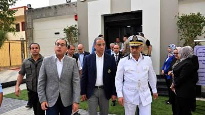 رئيس الوزراء يشهد التشغيل التجريبي لمركز السيطرة للشبكة الوطنية للطوارئ بالفيوم