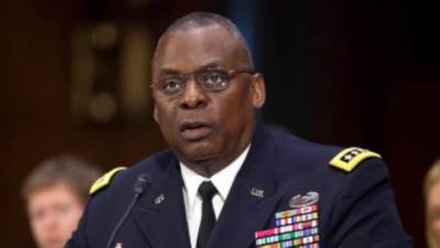 وزير الدفاع الأمريكى يطالب جيش الأحتلال بمنع تصعيد الصراع فى الشرق الأوسط