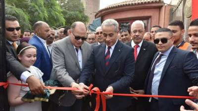 وزير العمل يستكمل جولته في أسيوط ويفتتح ملتقى توظيف بأسيوط