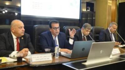 وزير الصحة: خصصنا 37 مستشفى و150 سيارة إسعاف لاستقبال المصابين الفلسطينيين