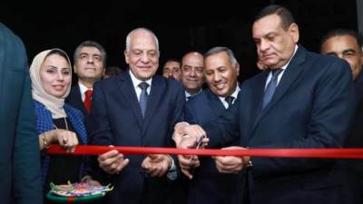وزير التنمية المحلية ومحافظ الجيزة يفتتحان مهرجان الجيزة للتمور بنادي الزراعيين
