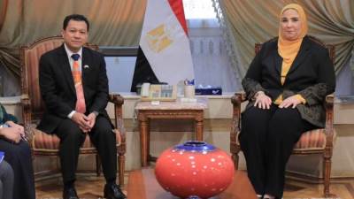 وزيرة التضامن وسفير ماليزيا يناقشان إجراءات الإغاثة الإنسانية في قطاع غزة