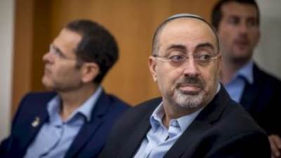 عضو كنيست الأحتلال الصهيوني يدعو إلى حرق قطاع غزة