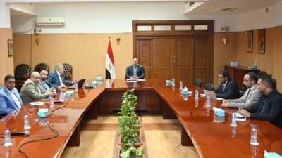 الدكتور سويلم يتابع موقف سير العمل والرؤية المستقبلية لأعمال مصلحة الميكانيكا والكهرباء