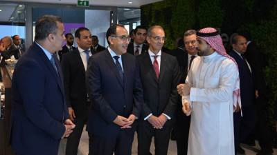 رئيس الوزراء يتفقد "مركز خدمات الدعم العملياتي" بمقر شركة "جيديا" السعودية فى مصر