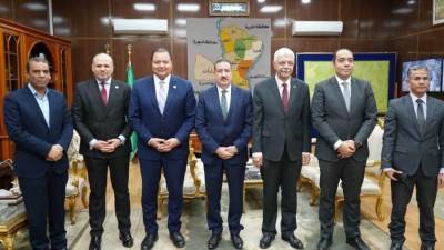 رئيس الرقابة الصحية يلتقي بمحافظ المنوفية ورئيس جامعة المنوفية لبحث التعاون