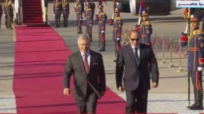 الرئيس السيسى يستقبل الملك عبد الله الثانى بمطار القاهرة