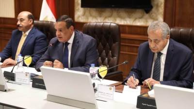 وزيرا التموين والتنمية يتابعان تنفيذ مبادرة خفض أسعار السلع الغذائية والرقابة على الأسواق