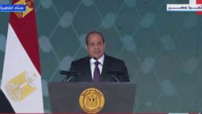 الرئيس السيسى: استقبلنا 158 طائرة مساعدات بمطار العريش الدولى لأهالى غزة