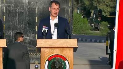 رئيس وزراء بلجيكا من أمام معبر رفح: على إسرائيل احترام القانون الإنسانى الدولى