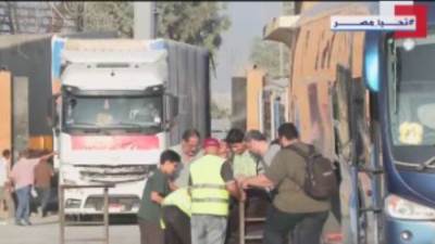 القاهرة الإخبارية: وصول 70 شاحنة مساعدات إلى شمال قطاع غزة