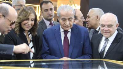 وزيرا التموين والصناعة يفتتحان النسخة الثالثة من المعرض الدولي للذهب والمجوهرات "نبيو"