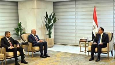 مدبولي يستعرض مع "مجموعة ماجد الفطيم القابضة" الاستثمارات المرتقبة في مصر