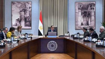 رئيس الوزراء يتابع مستجدات الموقف التنفيذي لمشروع "حياة كريمة" وسداد مستحقات المقاولين
