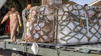 إقلاع الطائرة الـ30 من الجسر الجوي الكويتي لإغاثة الفلسطينيين بغزة