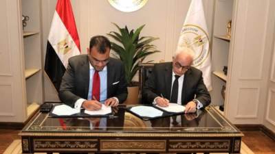 وزير التعليم يوقع تجديد بروتوكول تعاون مع بنك الطعام المصري