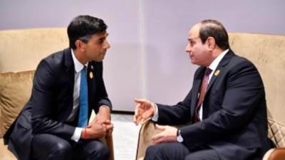 سوناك يشيد بجهود مصر خاصة على صعيد إيصال المساعدات الإنسانية لقطاع غزة