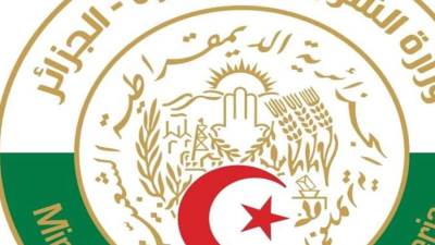 الخارجية الجزائرية تنفي الأخبار المتداولة عبر شبكات التواصل الاجتماعي بشأن مالي