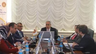 وزير العمل يلتقي وفداً من "مؤسسة طفرة للتنمية"