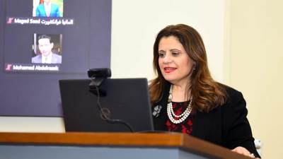 وزيرة الهجرة تستعرض تقريرًا عن متابعة تصويت المصريين بالخارج في الانتخابات الرئاسية 2024