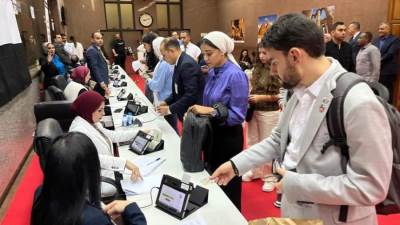 وزير الرياضة يصطحب الوفد المصري المشارك بمؤتمر المناخ COP28