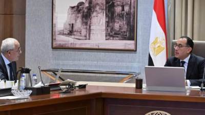 رئيس الوزراء يبحث مع وزير التعليم والتعليم الفني آليات زيادة التعاون مع القطاع الخاص