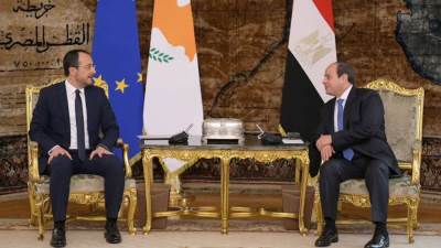 الرئيس السيسي يؤكد لنظيره القبرصي استعداد مصر لتنسيق المساعدات الدولية الموجهة لغزة