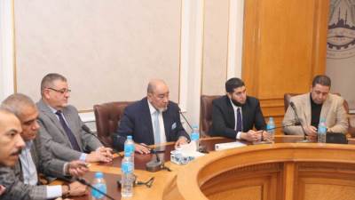 شعبة المستلزمات الطبية بالقاهرة: 2 مليار دولار من البنك المركزي للإفراج عن الشحنات بالموانئ