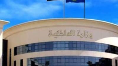 تعدي ضابط شرطة بالإسماعيلية على شاب محتجز لإجباره على التنازل عن محضر.. مصدر أمني يكشف الحقيقة