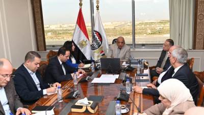 محمود عصمت: الانتخاب حق لكل عامل وواجب عليه