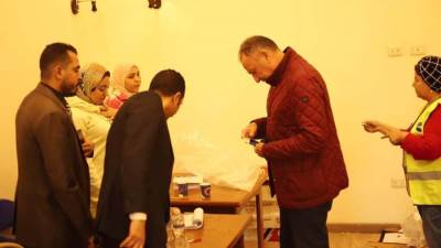 محمود الخطيب يدلي بصوته في الانتخابات الرئاسية