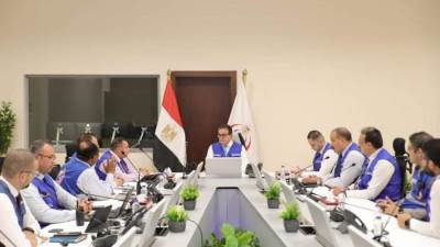 وزير الصحة يترأس غرفة الأزمات المركزية لمتابعة التأمين الطبي للانتخابات الرئاسية