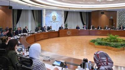 رئيس الوزراء يتابع جهود ضبط الأسواق وأسعار السلع