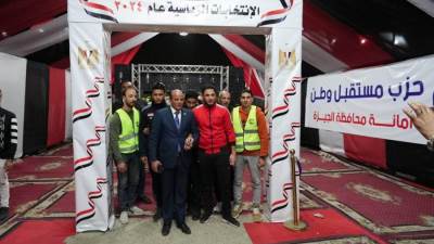 وزير الرياضة يشيد بمشاركة منتخب المكفوفين فى التصويت بالانتخابات الرئاسية