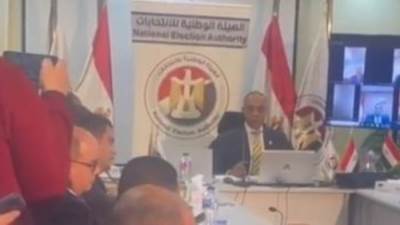 الهيئة الوطنية تتابع مع رؤساء اللجان العامة سير التصويت بانتخابات الرئاسة