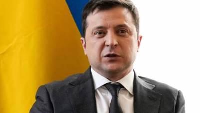 زيلنسكي : لا يوجد سبب يدفع المجر لمنع عضوية أوكرانيا بالاتحاد الأوروبي